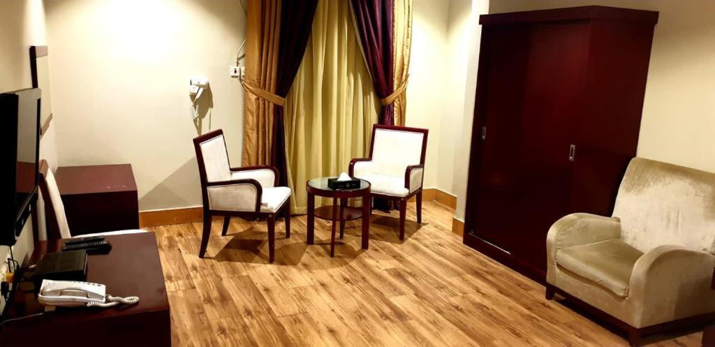Raoum Inn Khafji Southern Bagian luar foto